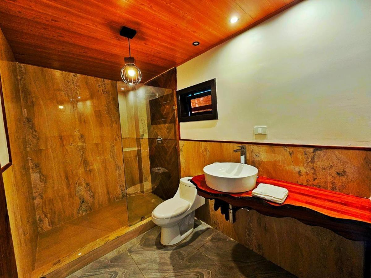 Las Luciernagas Hotel Flores Eksteriør billede