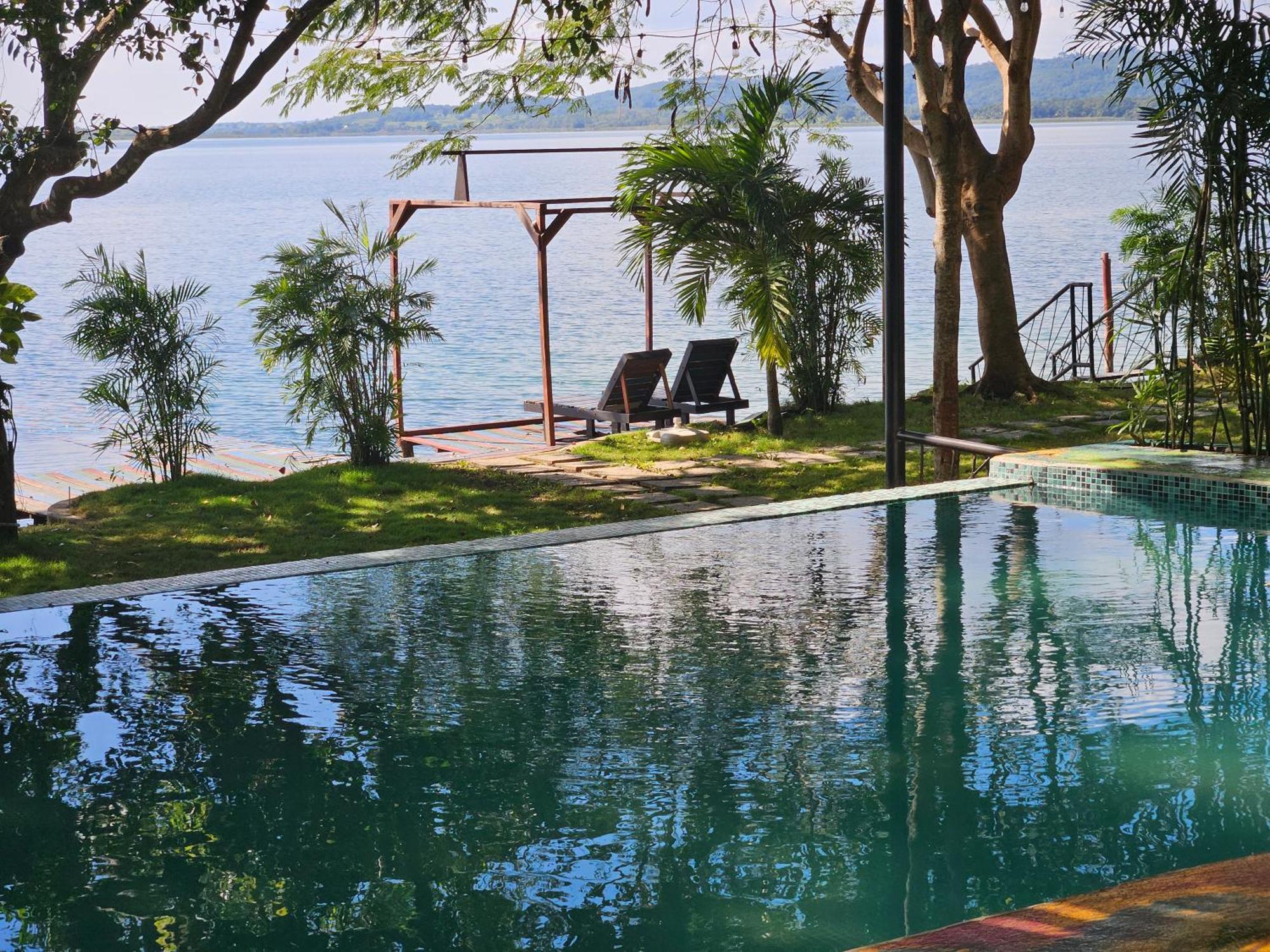 Las Luciernagas Hotel Flores Eksteriør billede
