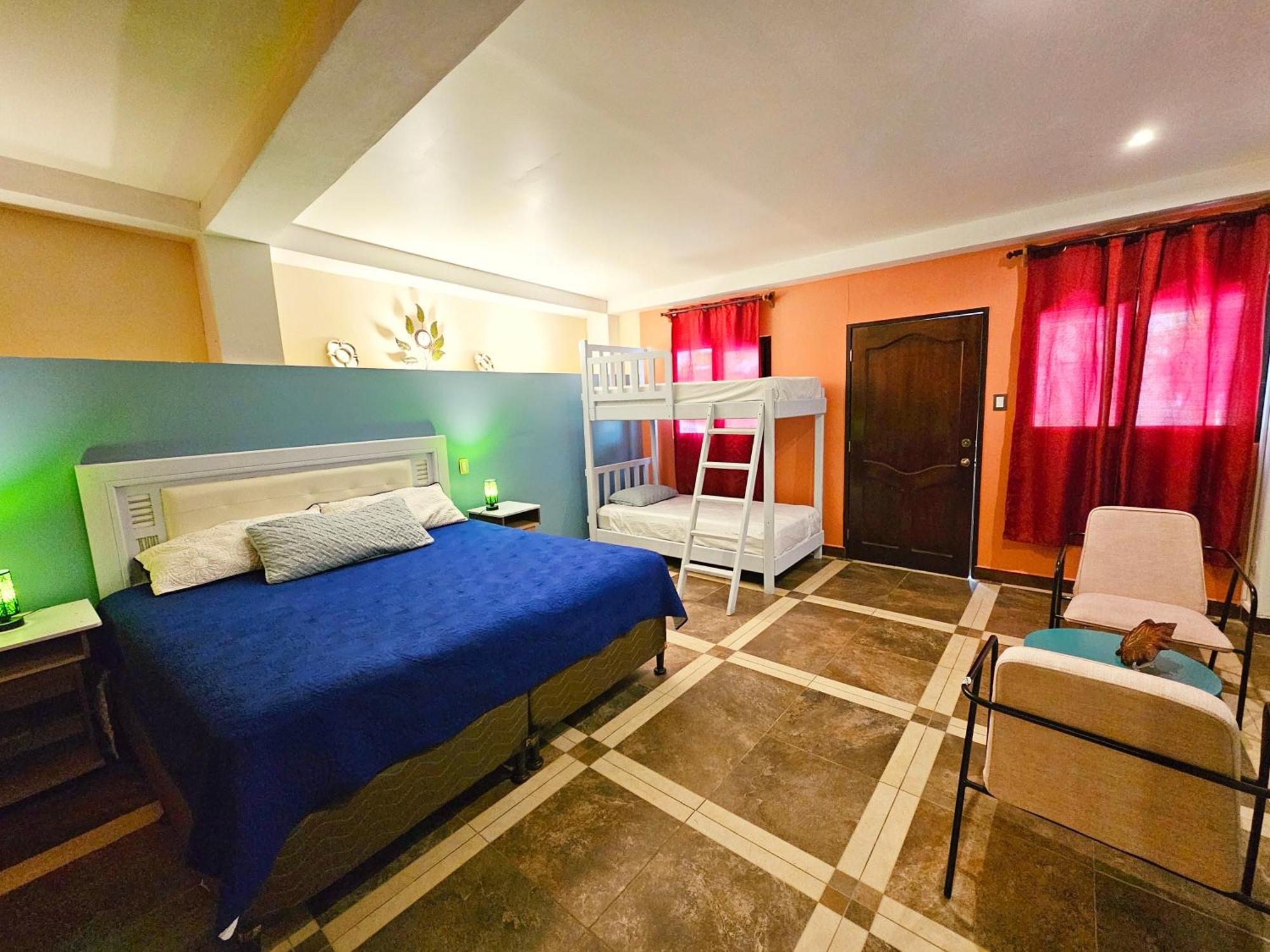 Las Luciernagas Hotel Flores Eksteriør billede