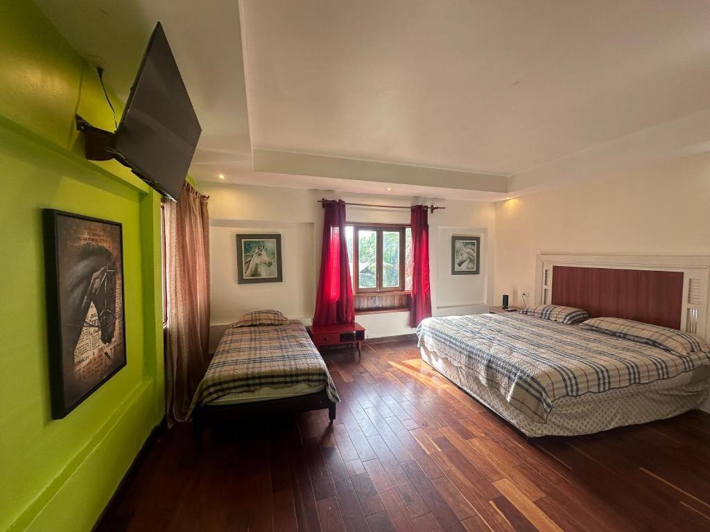 Las Luciernagas Hotel Flores Eksteriør billede